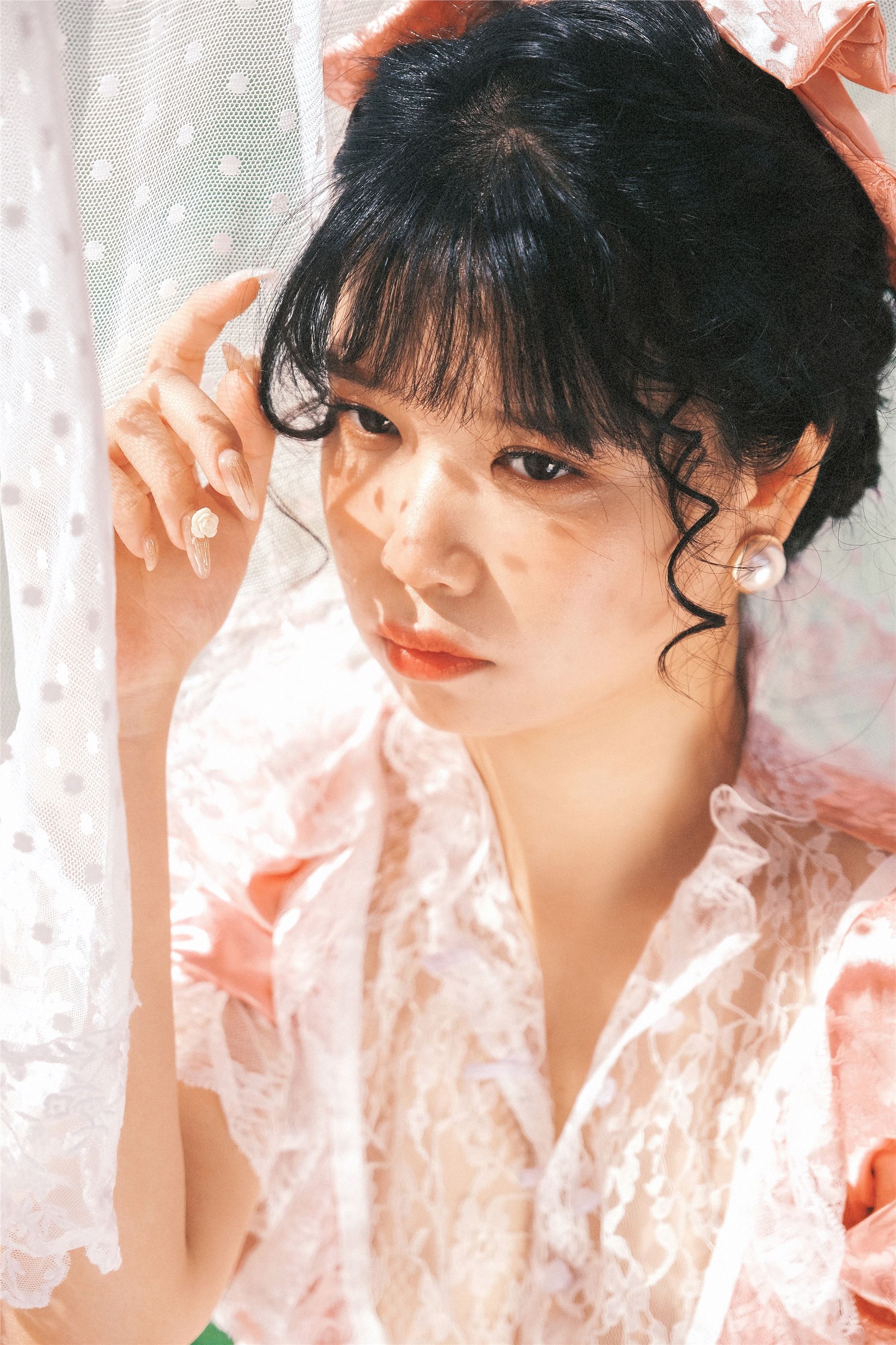 YITUYU艺图语 2025.01.22 少女的梦里 张张